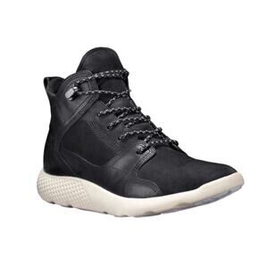 Timberland Flyroam Hiker Womens 7 Black Hiking Boot